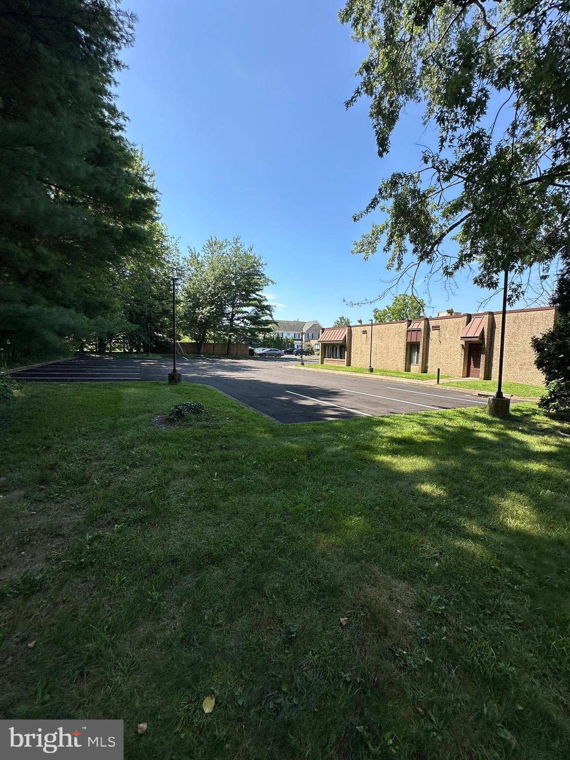 Doylestown, PA 18901,485 N MAIN ST N