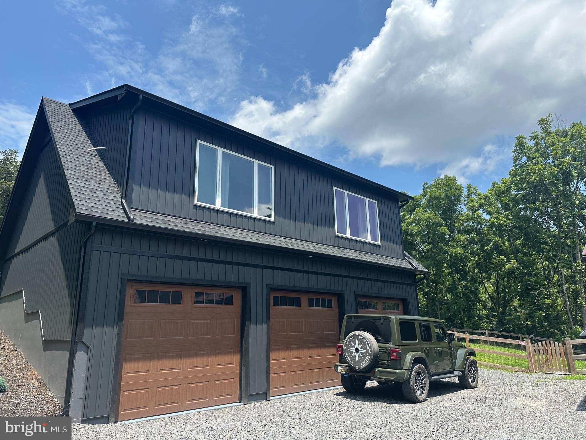 Berkeley Springs, WV 25411,9 WHISKEY TRAIL LN