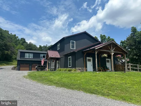 9 WHISKEY TRAIL LN, Berkeley Springs, WV 25411