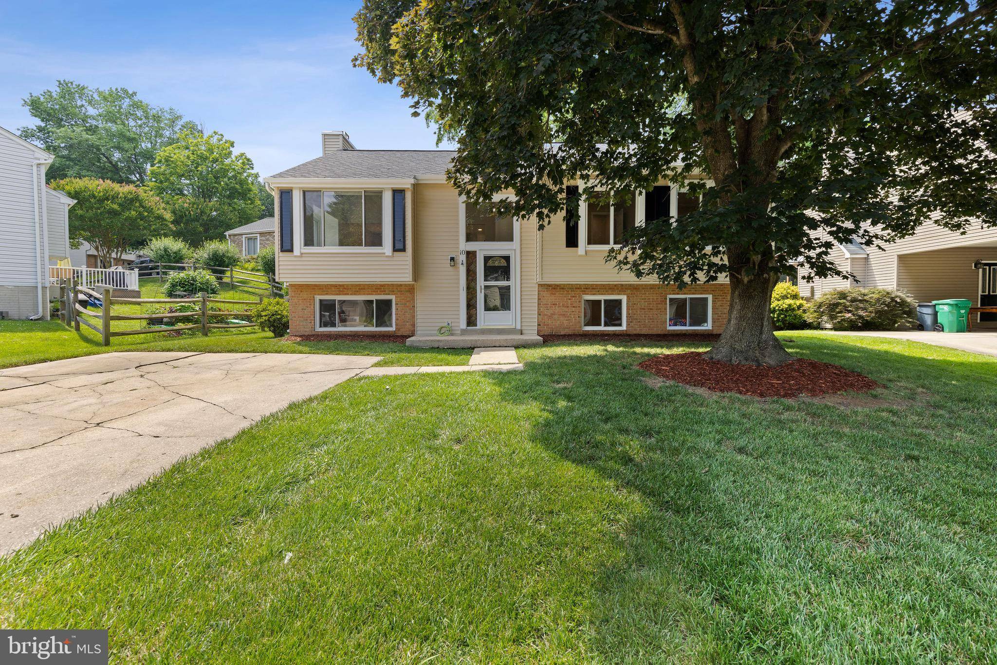 Gaithersburg, MD 20878,10 MELMARK CT