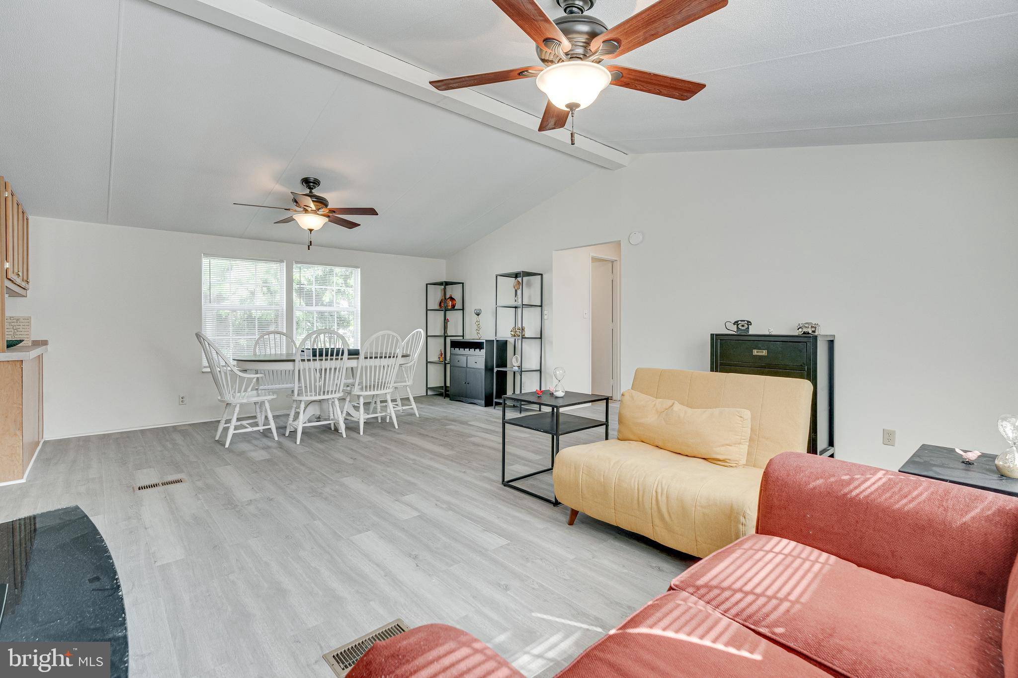Chantilly, VA 20151,4258 AIRLINE PKWY