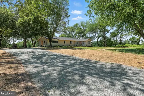 267 CANHOUSE RD, Elmer, NJ 08318