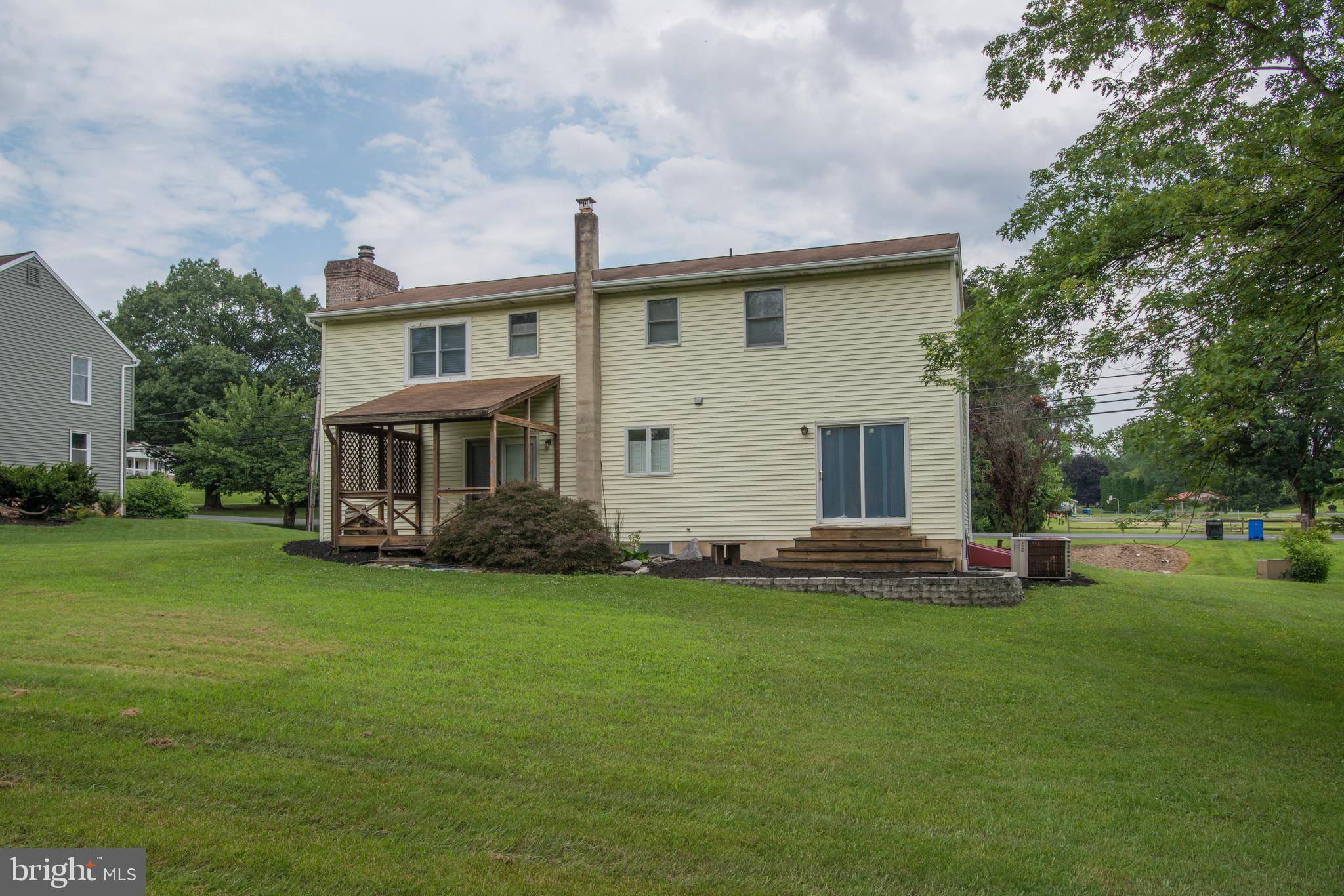 Hummelstown, PA 17036,239 GRANDVIEW RD