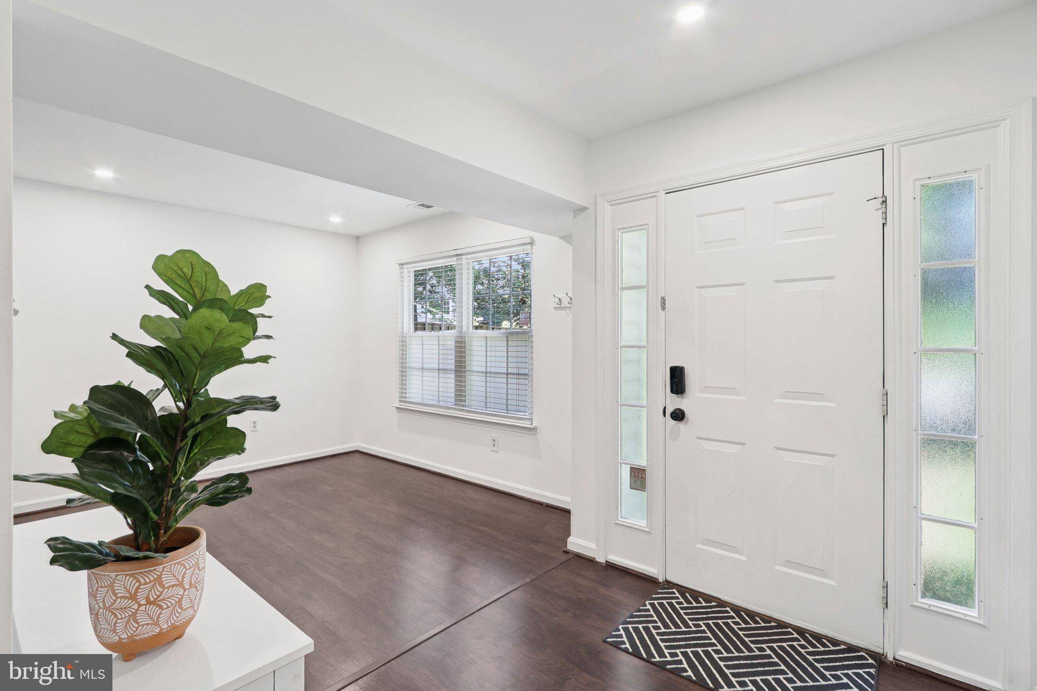 Centreville, VA 20121,6110-A HOSKINS HOLLOW CIR