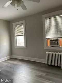 Baltimore, MD 21225,216 WASHBURN AVE