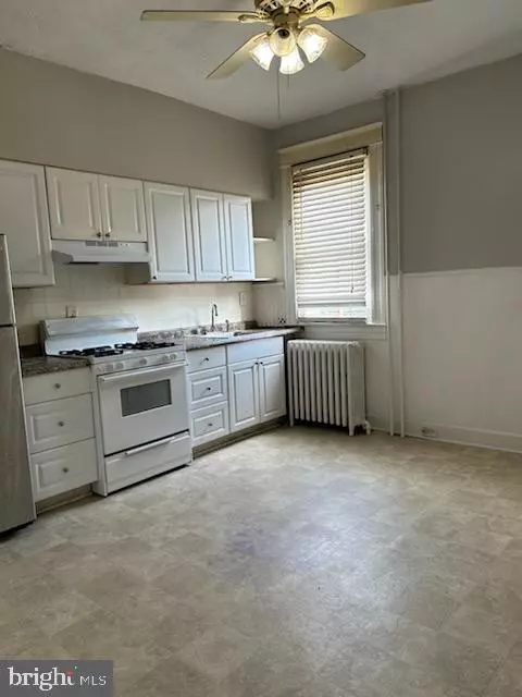 Baltimore, MD 21225,216 WASHBURN AVE