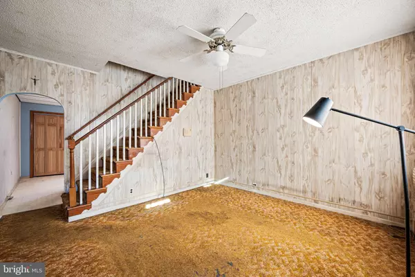 Philadelphia, PA 19134,2708 E CAMBRIA ST