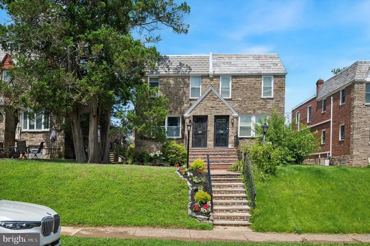 Philadelphia, PA 19150,933 E SLOCUM ST