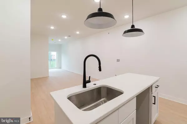 Philadelphia, PA 19121,1748 N 22ND ST #UNIT 4