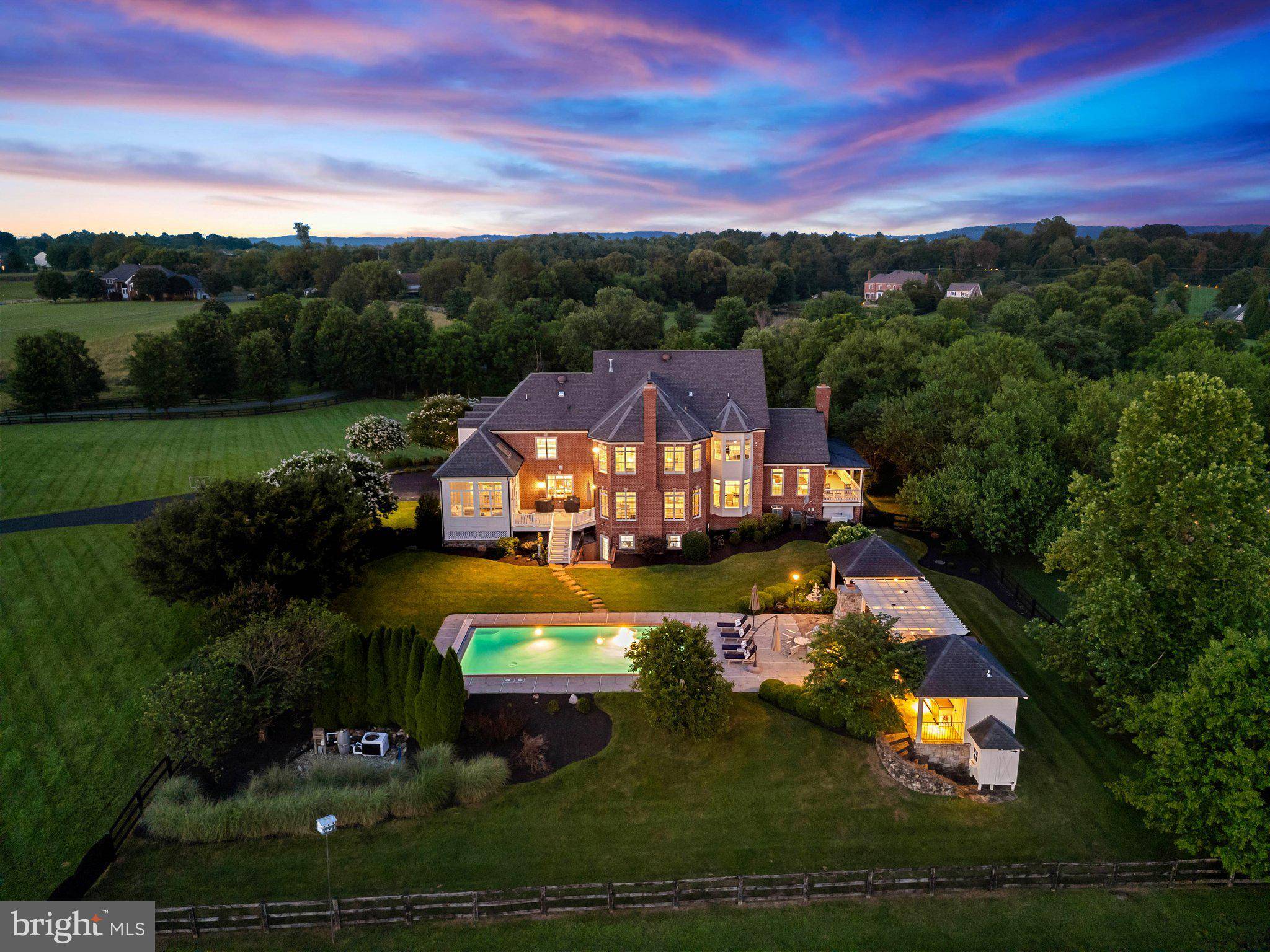 Hamilton, VA 20158,15999 HAMPTON RD