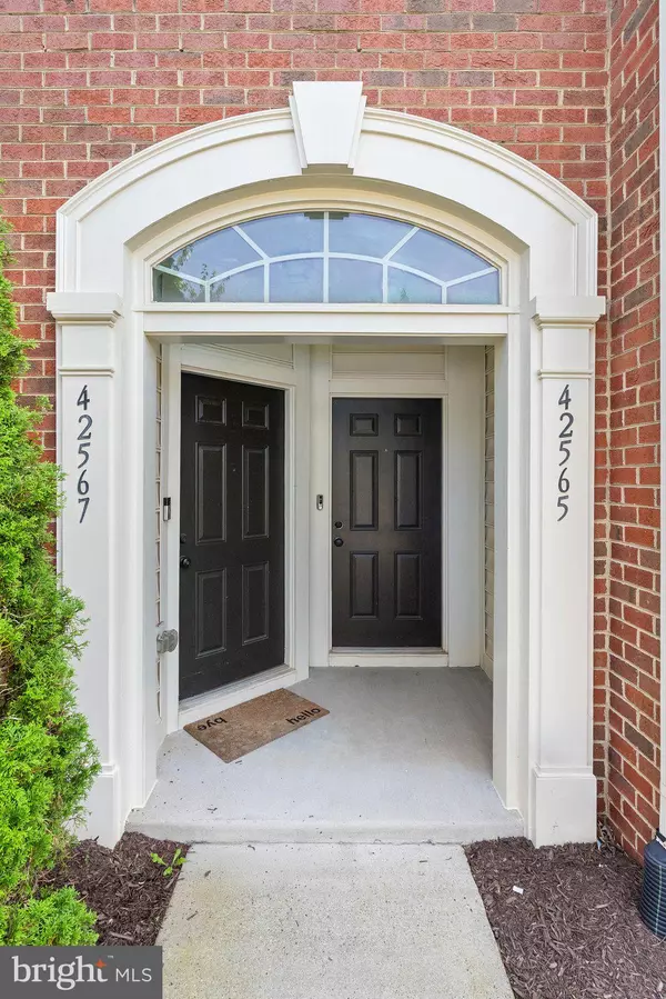 Sterling, VA 20166,42565 BURBANK TER