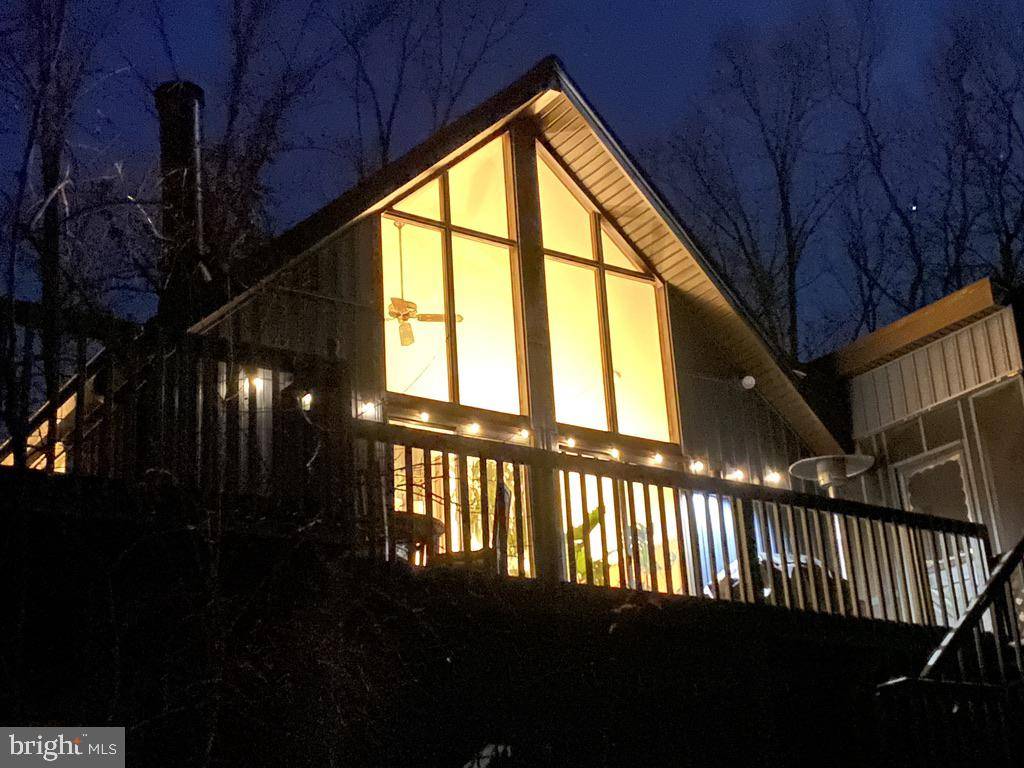 Hedgesville, WV 25427,64 AURORA BOREALIS LN