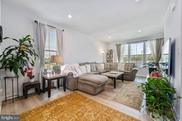 7 SIDNEY LN, Stratford, NJ 08084