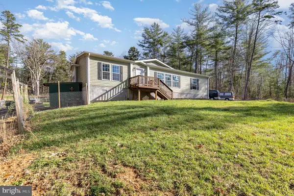 Stanardsville, VA 22973,14569 DYKE RD