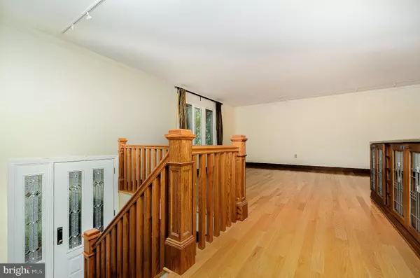 Harrisburg, PA 17112,4303 KENTUCKY DR