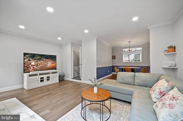Falls Church, VA 22043,2155 DOMINION WAY