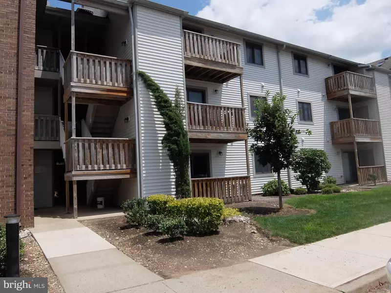 5307 RAVENS CREST DR, Plainsboro, NJ 08536