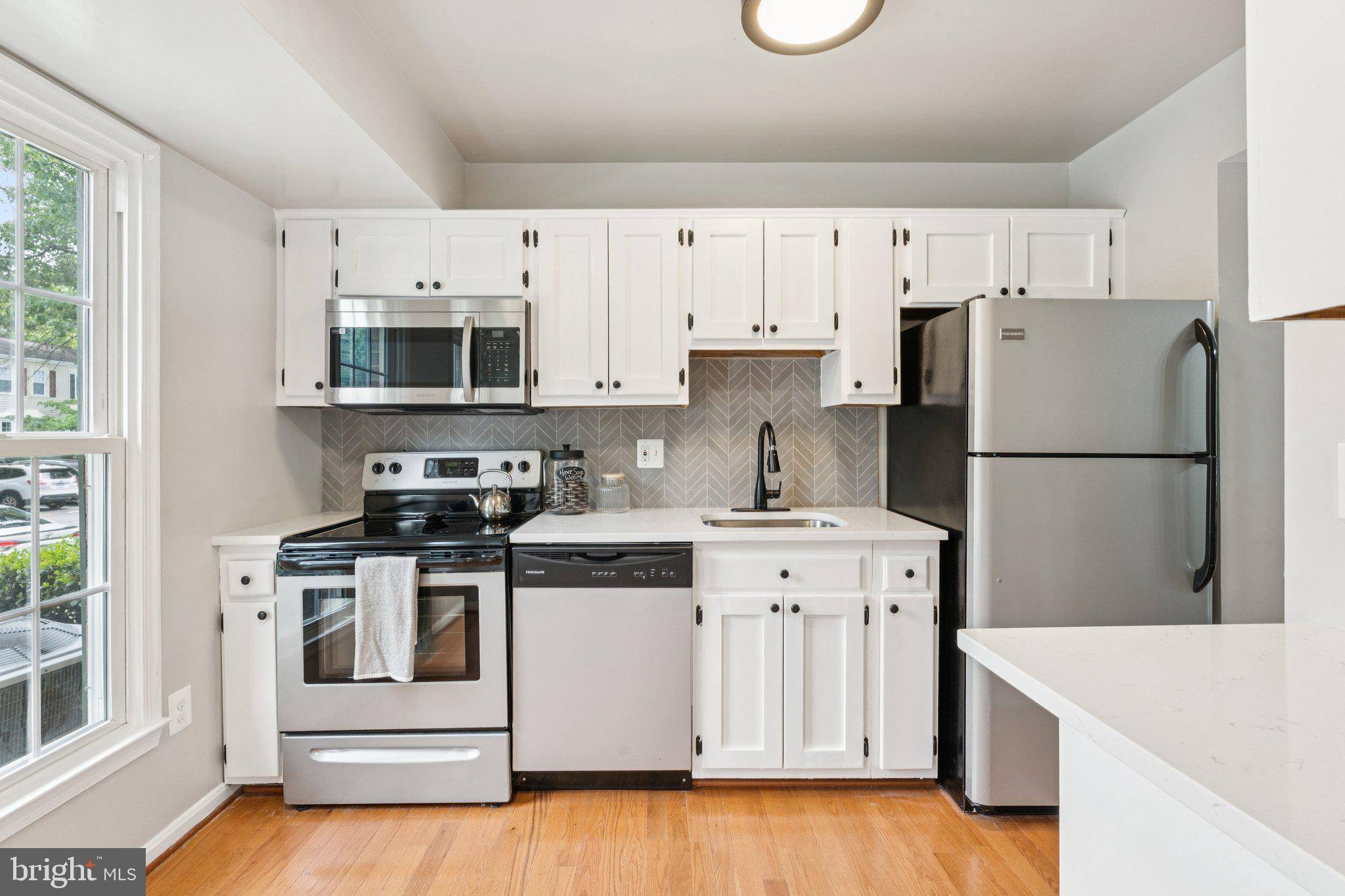 Burke, VA 22015,9148 BROKEN OAK PL #81C