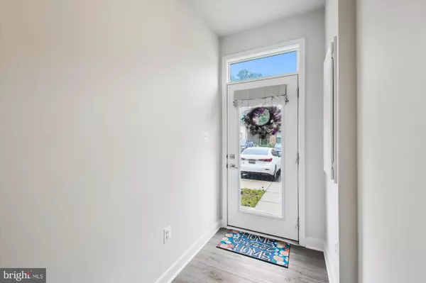 Glen Burnie, MD 21060,7910 CHATUGA WAY