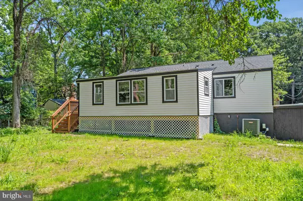 Annapolis, MD 21403,404 EDGEMERE DR