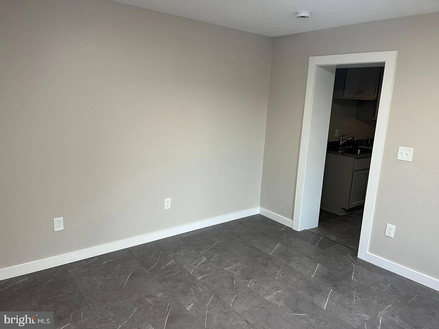 Charles Town, WV 25414,211 NORTH GEORGE ST N #200