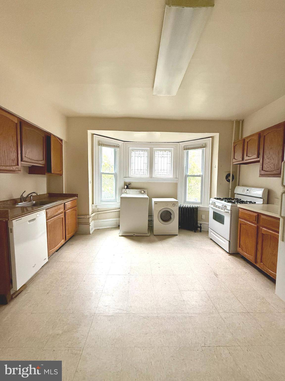 Philadelphia, PA 19104,4216 BALTIMORE AVE #2