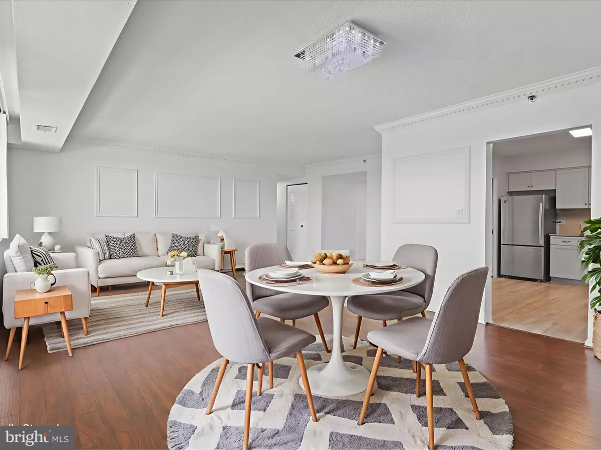 Falls Church, VA 22041,3713 S GEORGE MASON DR #1204 W