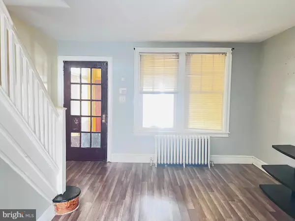 Philadelphia, PA 19120,222 W GRANGE AVE