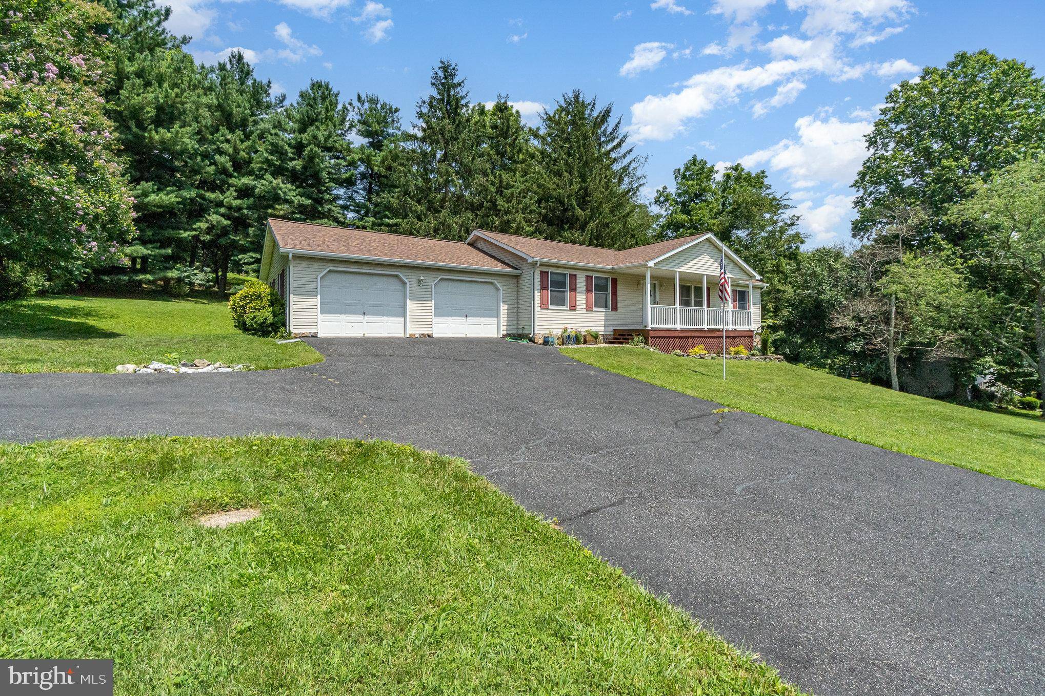 Fairfield, PA 17320,14 CAROL TRL