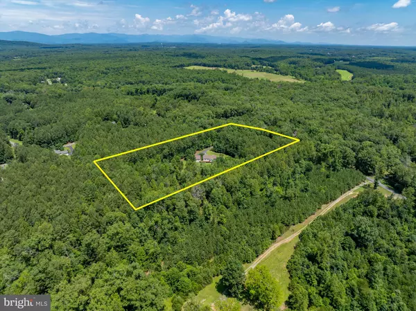 Barboursville, VA 22923,3930 GILBERT STATION RD
