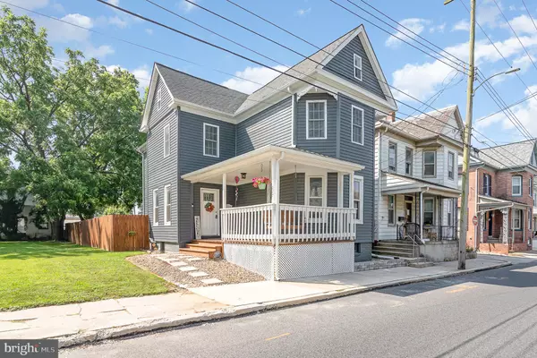 Hanover, PA 17331,227 W CHESTNUT ST