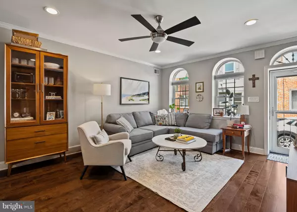 Philadelphia, PA 19148,922 MCCLELLAN ST