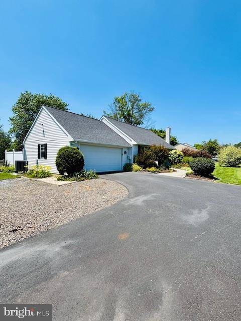 Quakertown, PA 18951,2734 N OLD BETHLEHEM PIKE