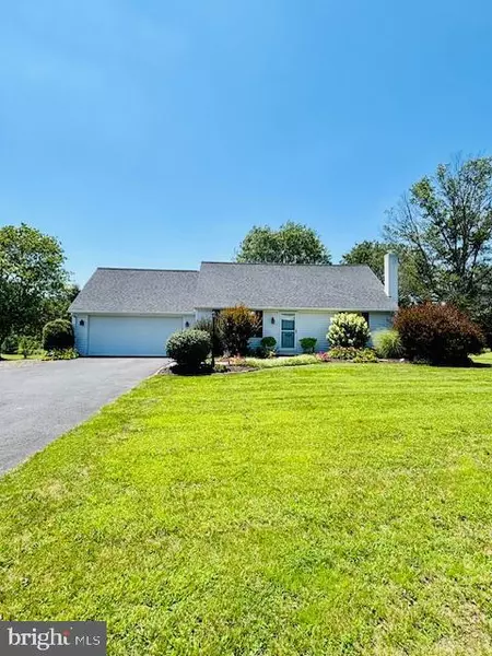 2734 N OLD BETHLEHEM PIKE, Quakertown, PA 18951