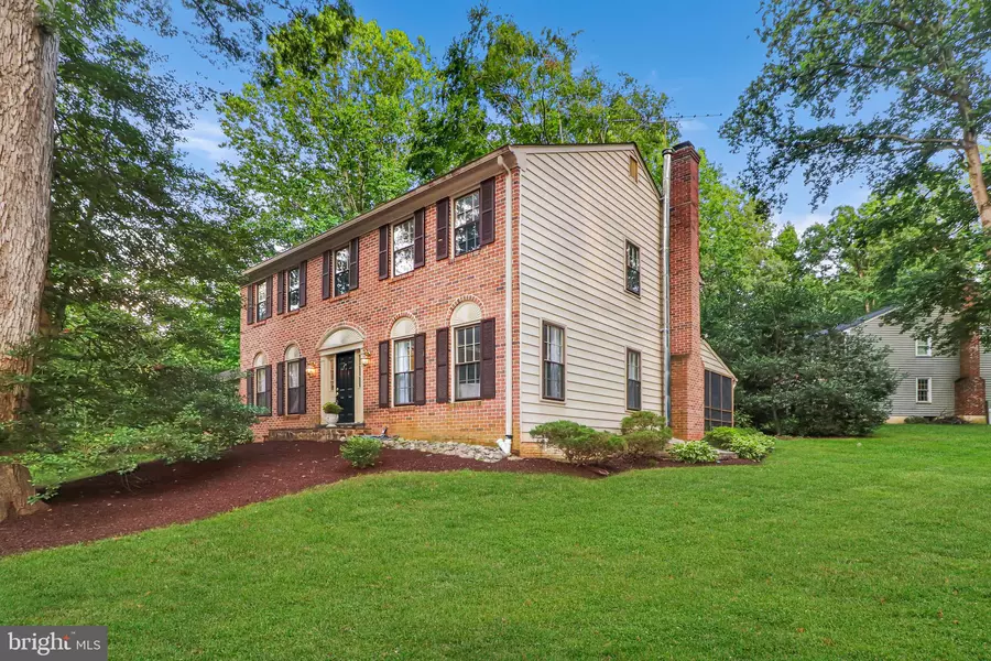 11017 HIGHRIDGE ST, Fairfax Station, VA 22039