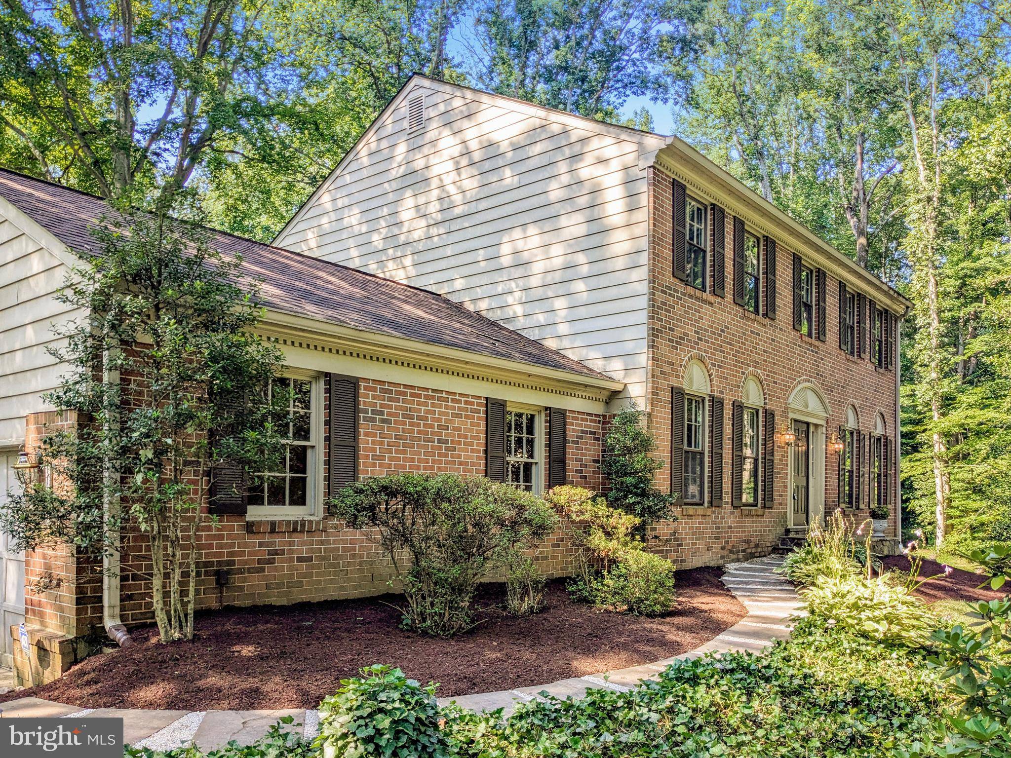 11017 HIGHRIDGE ST, Fairfax Station, VA 22039