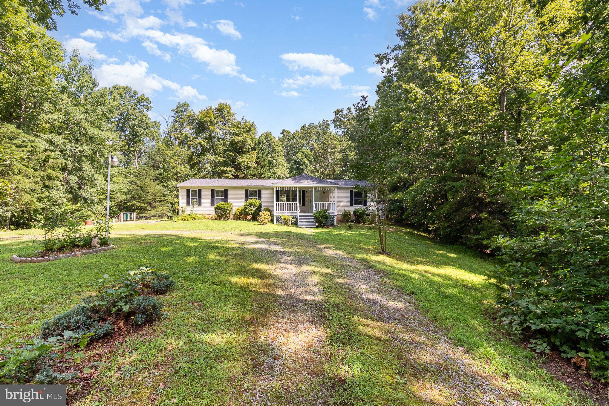 Spotsylvania, VA 22551,6437 SUNSET RD