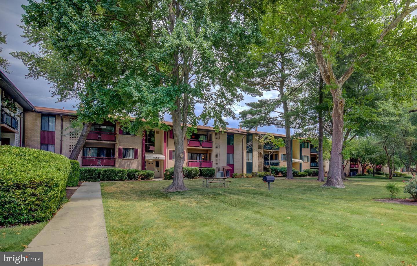 7613 LEE HWY #302, Falls Church, VA 22042