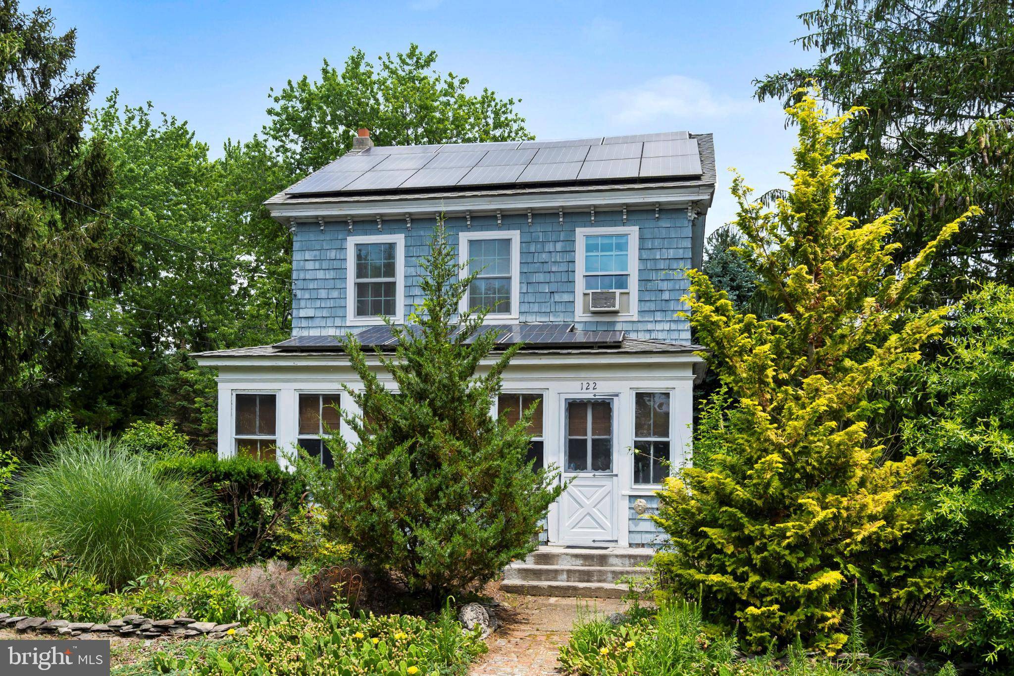122 DIVISION ST, West Creek, NJ 08092