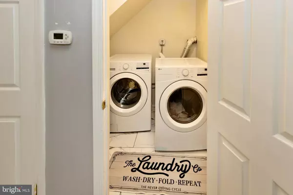 Clementon, NJ 08021,109 LA CASCATA TNHS