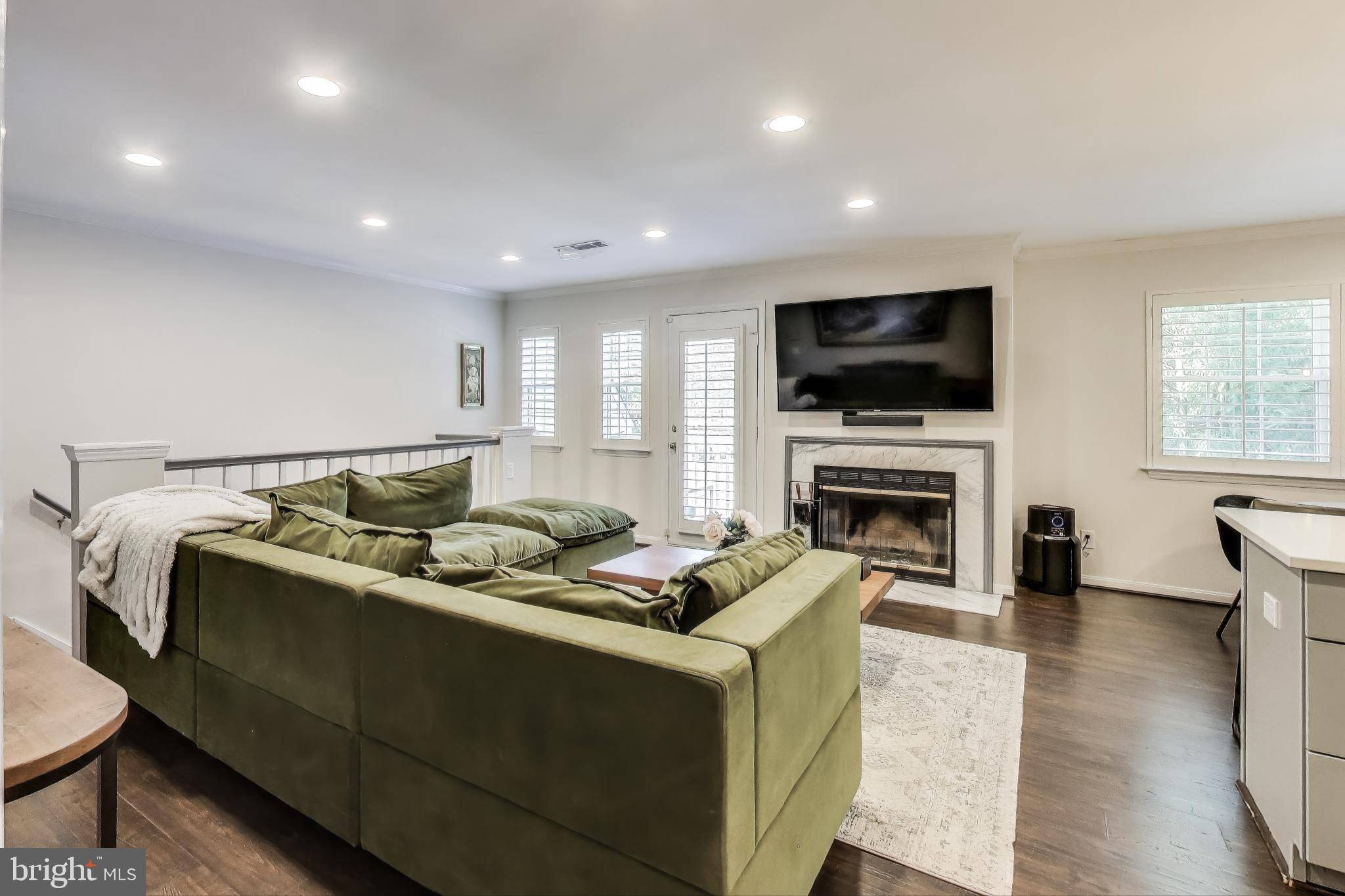 Rockville, MD 20852,5700 CHAPMAN MILL DR #150
