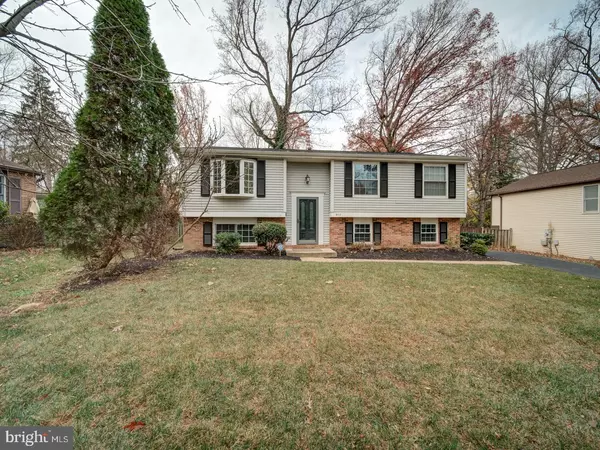 Fairfax, VA 22032,9117 HUNTING PINES PL