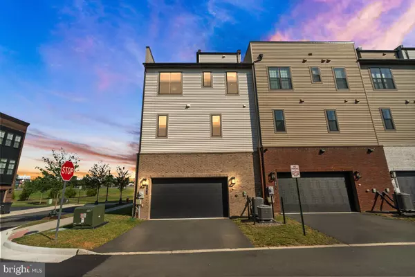Ashburn, VA 20147,19873 STEWART GAP TER