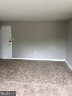 Arlington, VA 22202,1300 S ARLINGTON RIDGE RD #315