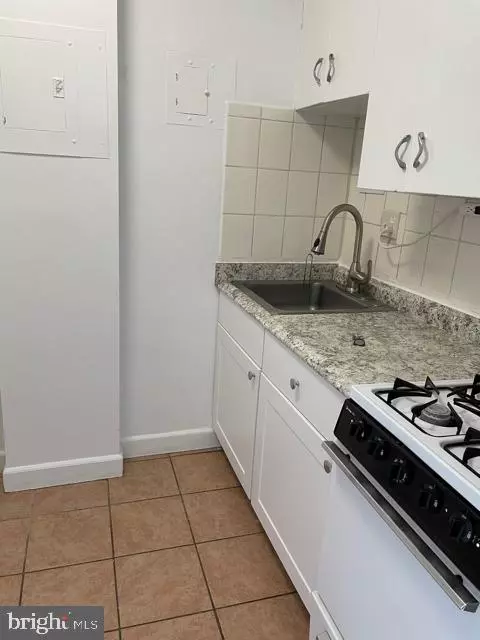Arlington, VA 22209,1111 ARLINGTON BLVD #432