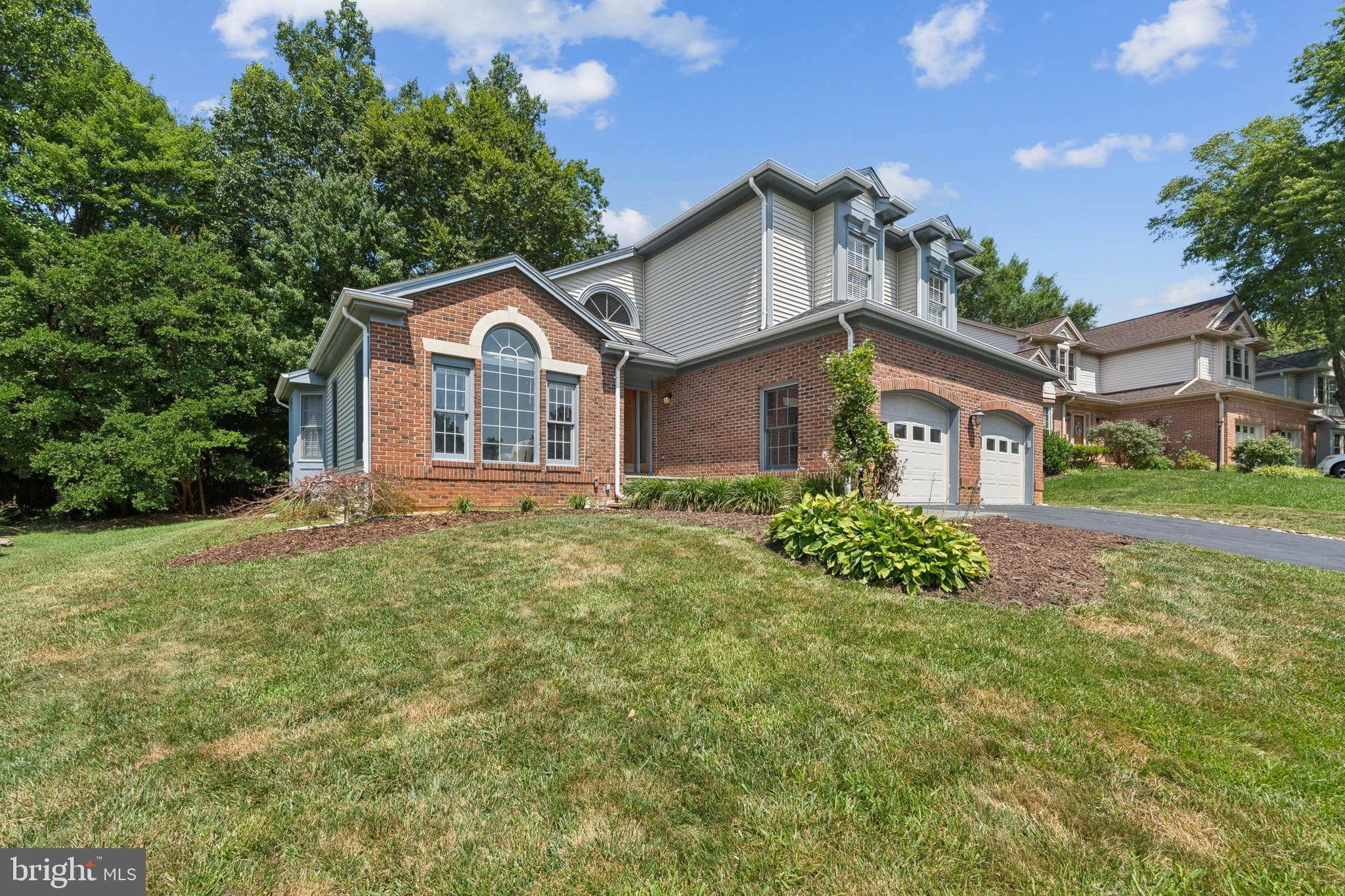 Fairfax Station, VA 22039,8410 COPPERLEAF CT