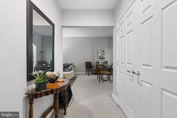 Philadelphia, PA 19103,1600 ARCH ST #1014