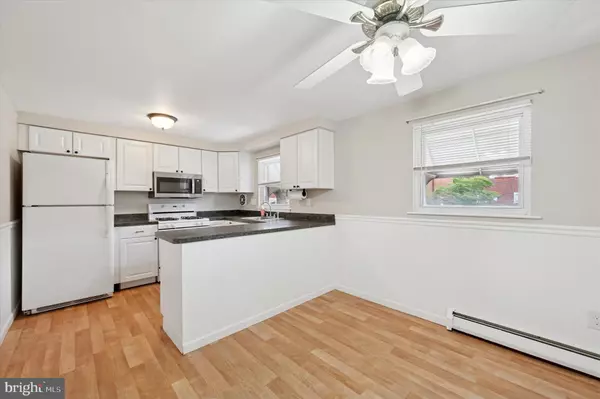 Philadelphia, PA 19128,7328 HIOLA RD