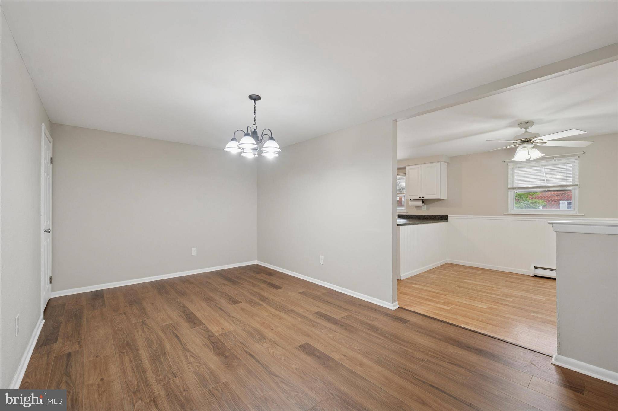 Philadelphia, PA 19128,7328 HIOLA RD