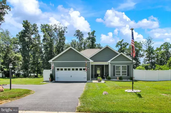 626 LEDGER DR, Hanover, PA 17331